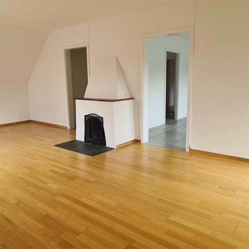 1 Monat gratis wohnen! Grosszügige Wohnung mit Weitblick auf den Gu... - Foto 1