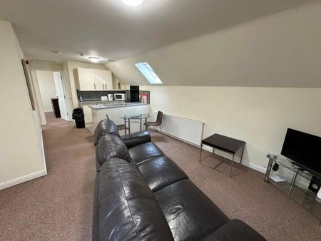 2 bedroom apartment to rent - Photo 2