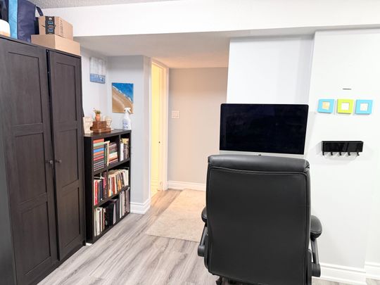 For Lease - 111 Ellington Drive Unit# Basement, Toronto, Ontario - Photo 1