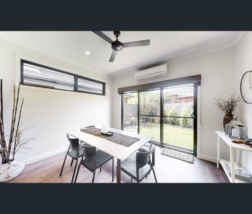 Stunning Family home! - Photo 3