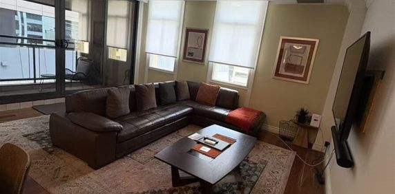 Two-Bedroom Apartment located in the heart of Brisbane CBD - Photo 2