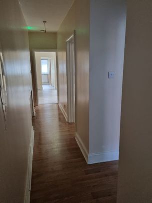 3 Bed Flat, New Ferry Road, CH62 - Photo 1