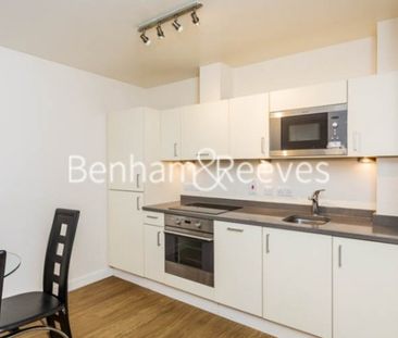 1 Bedroom flat to rent in Heritage Avenue, Colindale, NW9 - Photo 1