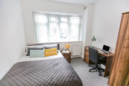 4 Bed Terraced House, Broomfield Road, CV5 - Photo 4