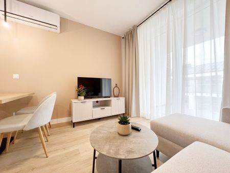 PIĘKNE mieszkanie 4 pokojowe z GARAŻEM ! - Zdjęcie 3