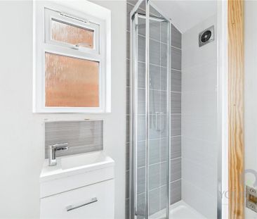 1 bedroom in a house share to rent - Photo 6