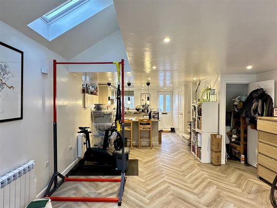 1 bedroom house to rent - Photo 1