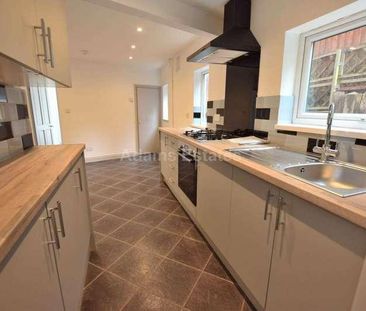 Brighton Road, Reading, RG6 - Photo 2