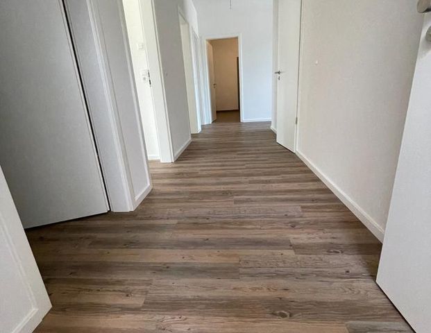 4 Zimmer Dachgeschosswohnung - Photo 1