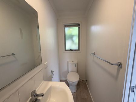Furnished Two Bedroom Apartment - Photo 4