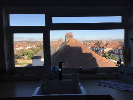 2 Bed Flat, Berriedale House, BN3 - Photo 5