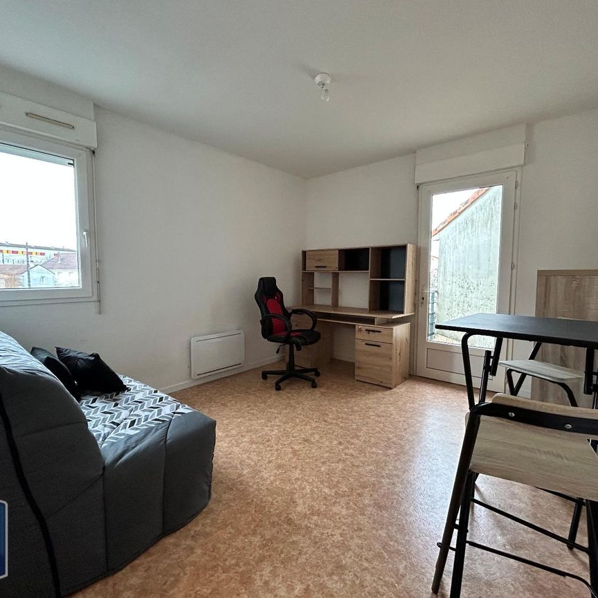 Location Appartement 1 pièce 22m² NIORT 79000 - Photo 1