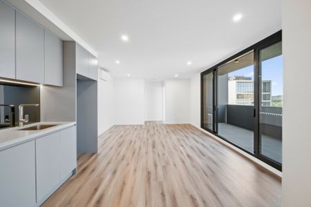 Charming Apartment in the Heart of Woden - Photo 4