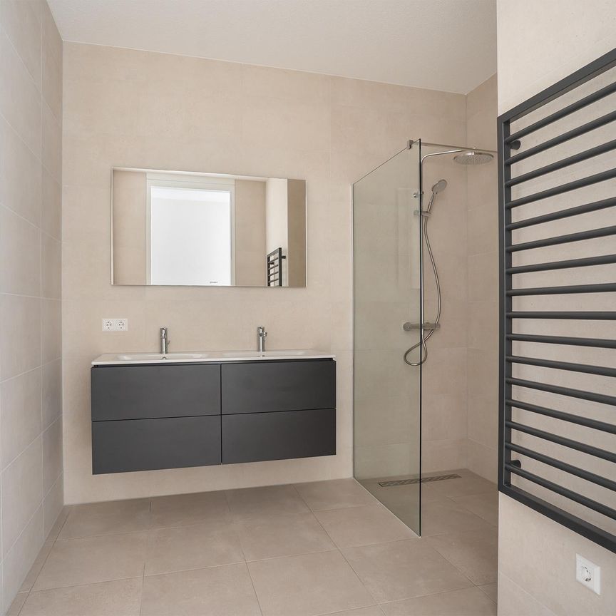 Te huur: Appartement Bridgemankade in Hoofddorp - Photo 1