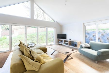 2 bedroom detached house to rent - Photo 5