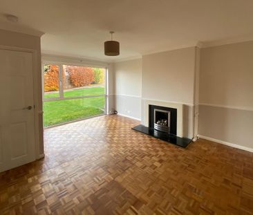 3 bedroom end of terrace house to rent - Photo 2