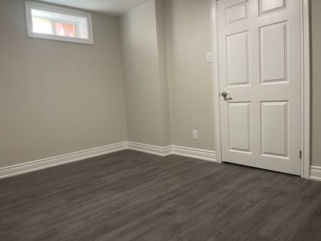 For Lease - 57 Belvedere Crescent Unit# Lower, Richmond Hill, Ontario - Photo 4