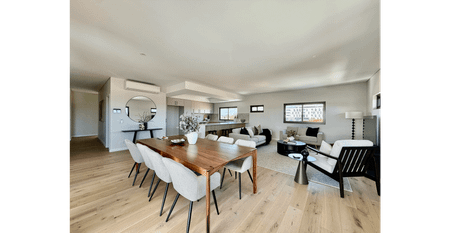 Stunning Penthouse Living at The Lexington Como - Photo 3