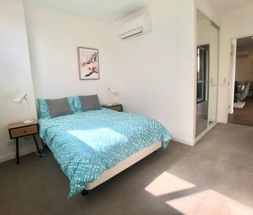 Stylish Fully Furnished Apartment in the Heart of Carnegie. Ready t... - Photo 5