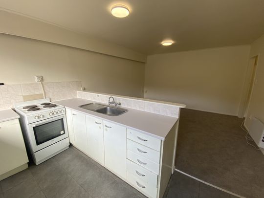 Owhiro Bay Living - Photo 1