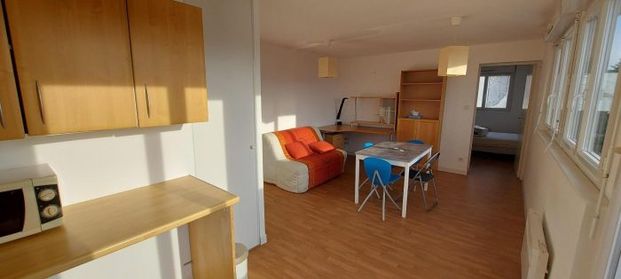 Appartement à louer, 2 pièces - Angers 49000 - Photo 1