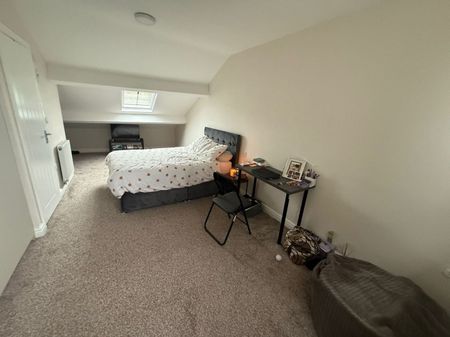 Flat 2, St Thomas Road, Preston - Photo 4