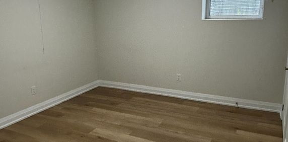 For Lease - 24 Gladmary Drive Unit# Bsmt, Brampton, Ontario - Photo 2