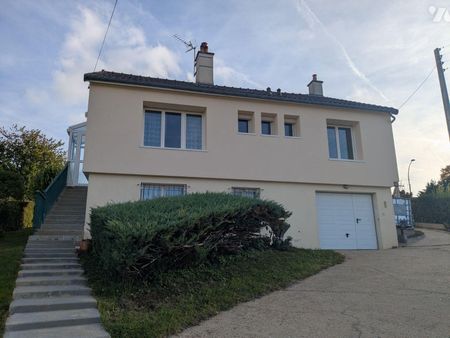 Maison à Louer à Nogent-le-Rotrou (28400) en Eure-et-Loir (28) Cette maison, d'une surface h... - Photo 3