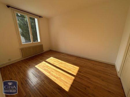 Location Appartement 3 pièces 80m² POITIERS 86000 - Photo 2