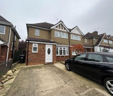 3 bedroom semi-detached house to rent - Photo 3