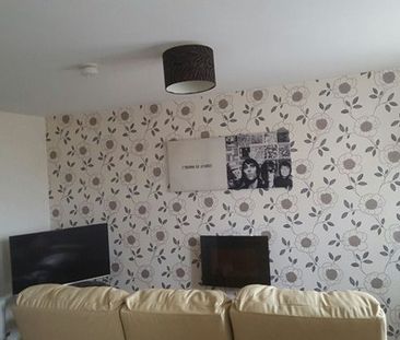 1 Bedroom Flat for Rent in Bloomfield rd central drive junction, Southshore, Blackpool, Fy - Photo 3