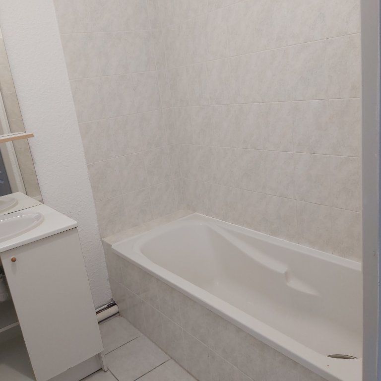 APPARTEMENT T2 A LOUER - Photo 1