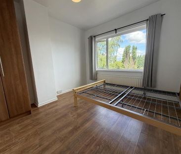25 Ailesbury Crescent, Belfast, BT7 3EZ - Photo 6