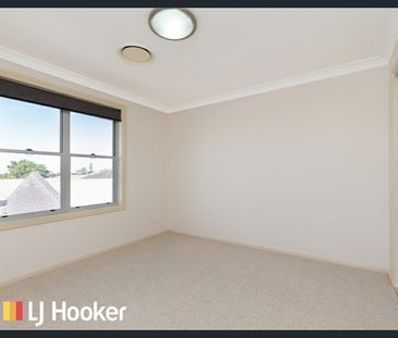 Modern 3-Bedroom Townhouse in Prime Hillvue Location - Photo 4