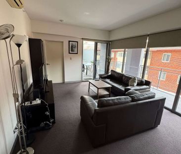East Perth - Photo 3