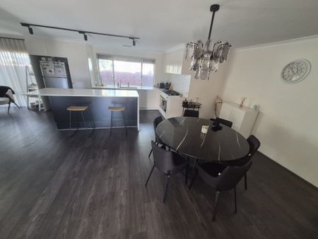 Rivervale - Photo 3