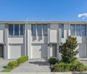 26/18 Bronzewing St, Redbank Plains QLD 4301 - House For Rent | Domain - Photo 4