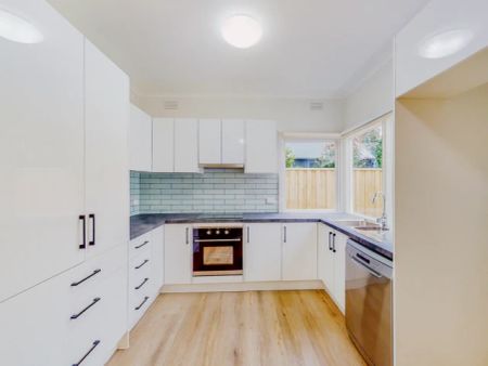 4 Bed, 1 Bath - Photo 5