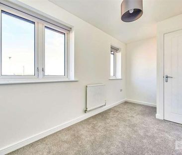 Boultwood Way, Bishop's Stortford, Hertfordshire, CM23 - Photo 3
