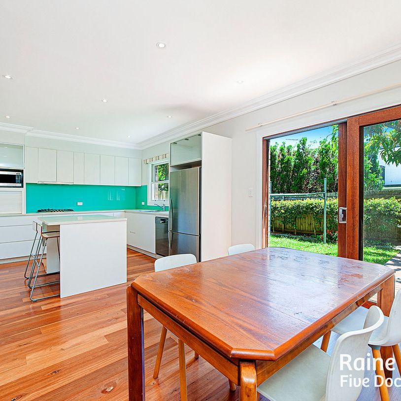 32 Edenholme Road,, Russell Lea, NSW 2046 - Photo 1