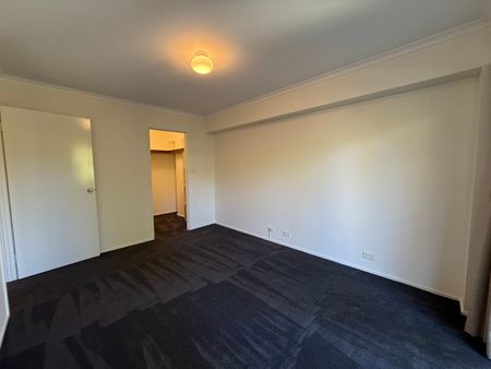 K4/2 Currie Crescent, Griffith ACT 2603 - Apartment For Rent | Domain - Photo 3