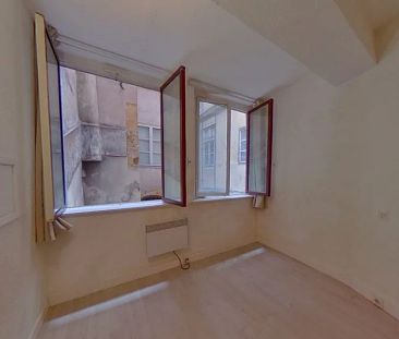 Appartement T2 A Louer - Lyon 2eme Arrondissement - 45.52 M2 - Photo 2