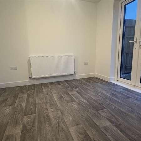 Moxon Road, Coventry - Photo 1