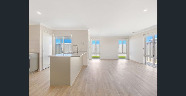 NEWLY BUILT FAMILY HOME - Photo 1