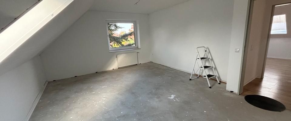 Renovierte 4 Zimmer Wohnung in WHV Bant/ Maadebogen - Photo 1