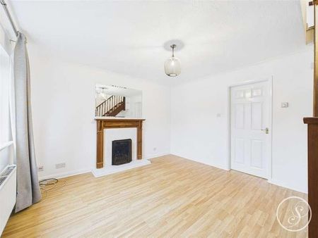 Field End Road, Halton, Leeds, LS15 - Photo 5