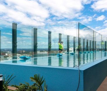 Jqz Stunning Two Bedroom - Photo 1