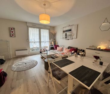 Location Appartement 2 pièces 49m² - Photo 3