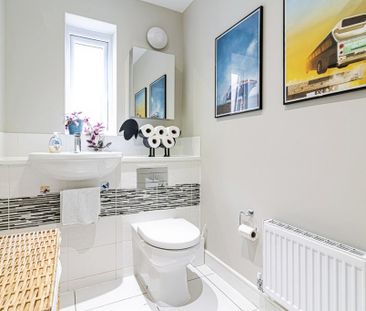 3 bedroom semi-detached house to rent - Photo 6