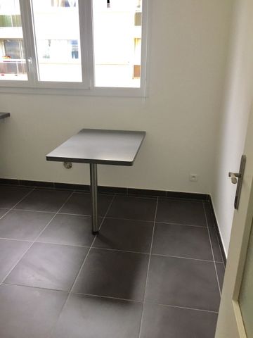 A louer Brest Recouvrance/Capucins T2 Neuf 48 M2+parking privé - Photo 3